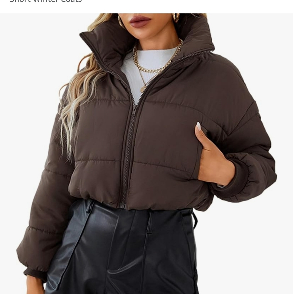 Brown cropped puffer coat medium